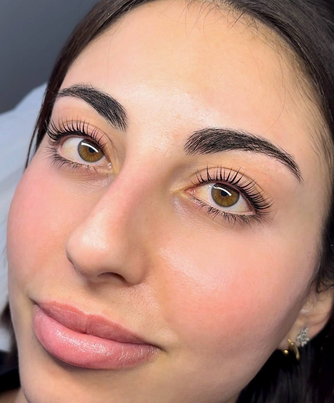 Resultado real de lifting de pestañas natural en Xirivella